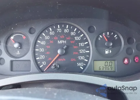 2005 Ford Focus Zx5 z USA, uszkodzony, nr VIN 3FAFP37NX5R122015